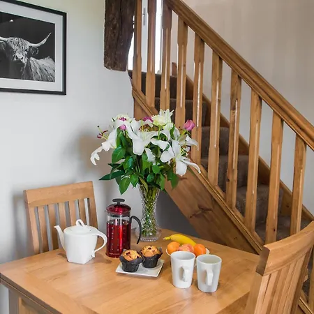 The Hidden Place 別荘